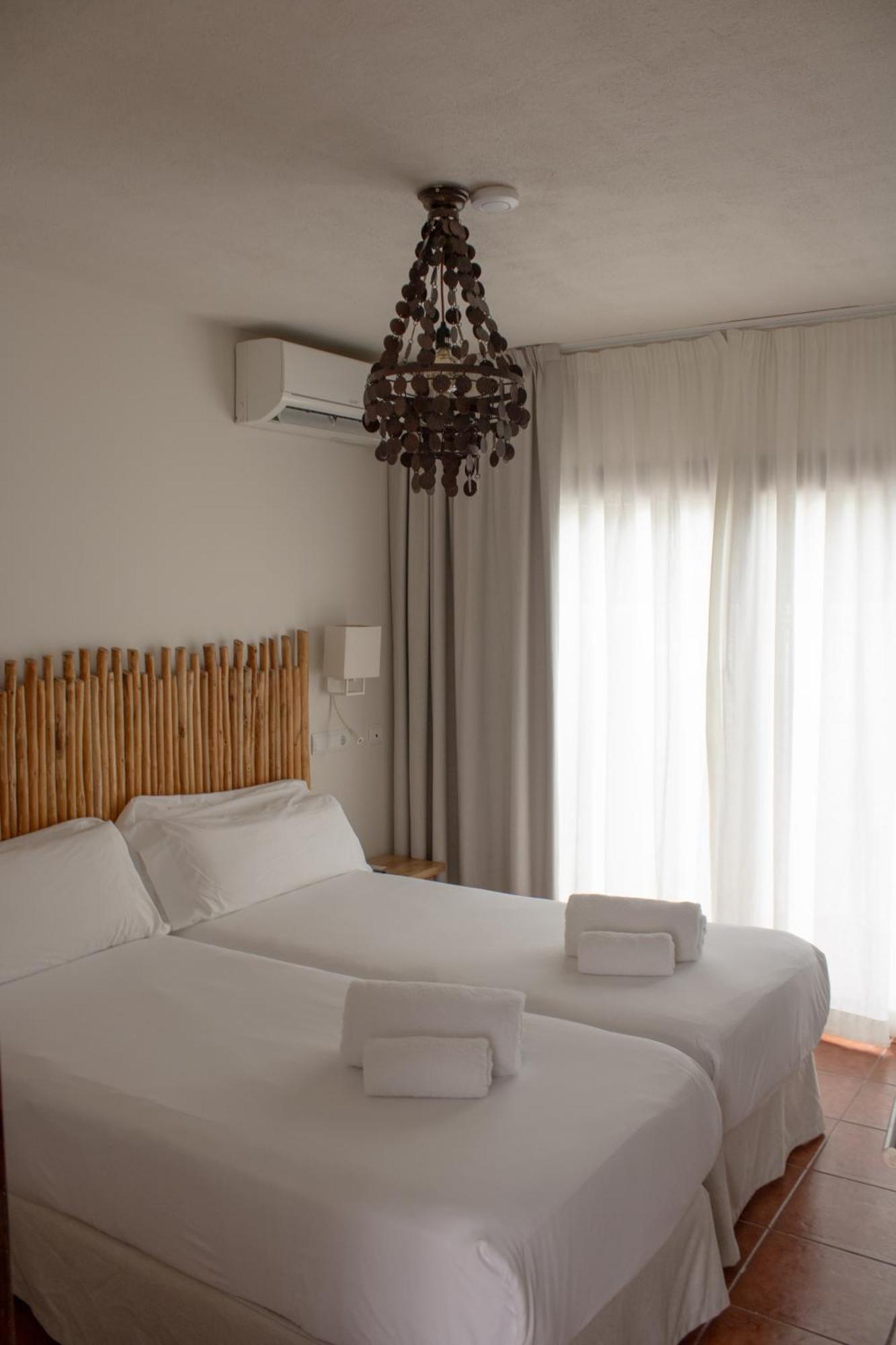 Hostal La Torre Ibiza Cap Negret (Adults Only) San Antonio  Exterior photo
